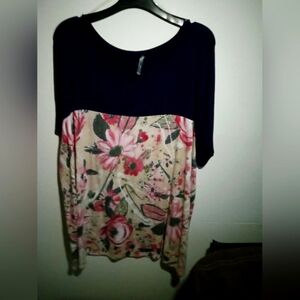 Half blue half floral 3x blouse